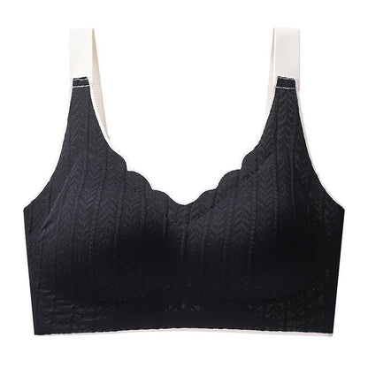 Wavy Bra - Scalloped Neckline Embossed Lace Bra